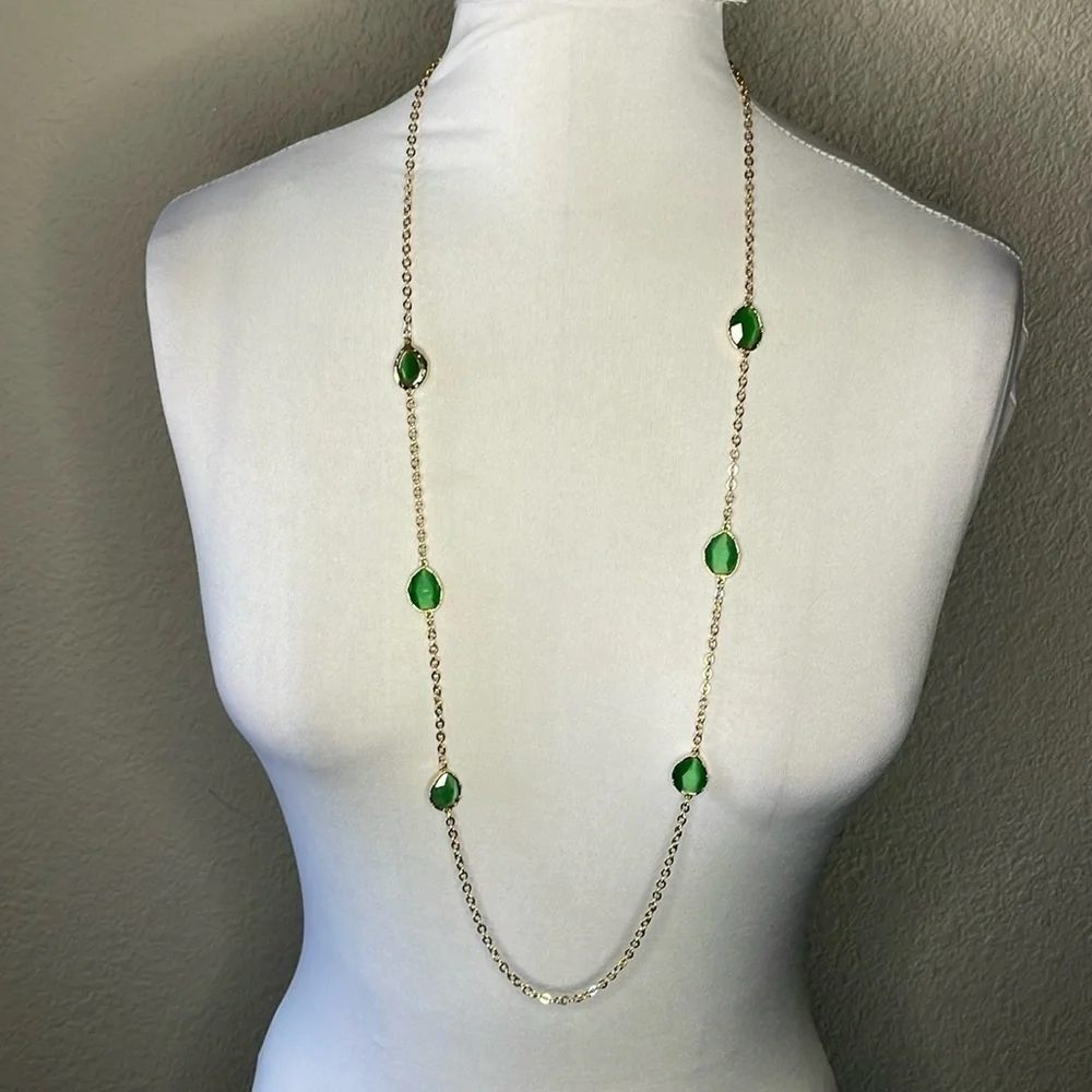NWT 14th & Union Green Jewel Tone Necklace Strand Gold Tone Chain